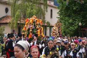 procesión de san antonio con ramos